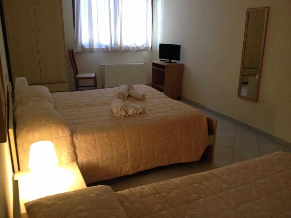 Hotel La Pineta อาร์บอเรีย ภายนอก รูปภาพ